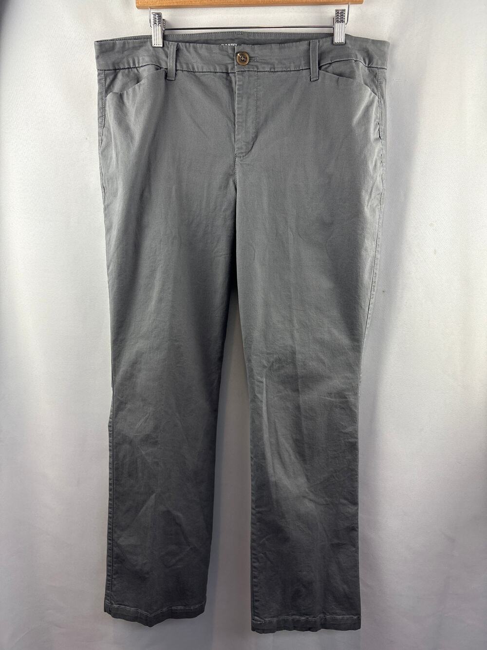 Women’s Old Navy Size 16 Gray Boot-Cut Pants